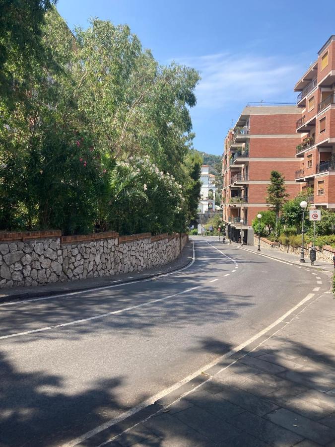 La Reginella Apartment סורנטו מראה חיצוני תמונה